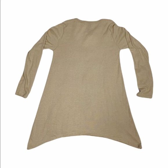 Go Couture Long Sleeve Cheetah Heart Sweater - Picture 8 of 12